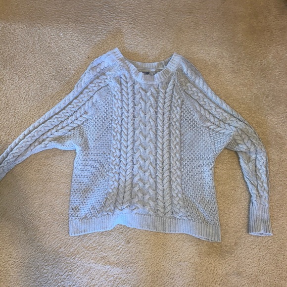 Grey cable knit sweater - Picture 2 of 2